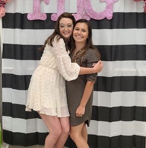 Meet your Posher, Britnee